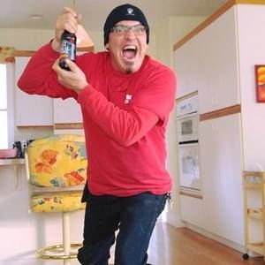 Meet your Posher, Raymond